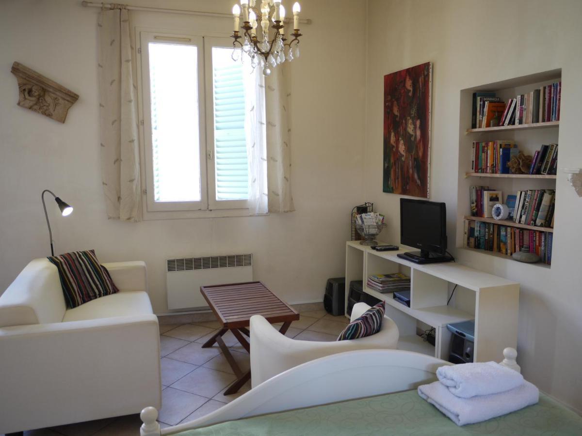 Studio 6 - A Quiet And Spacious Studio Flat In The Old Town Nice Dış mekan fotoğraf